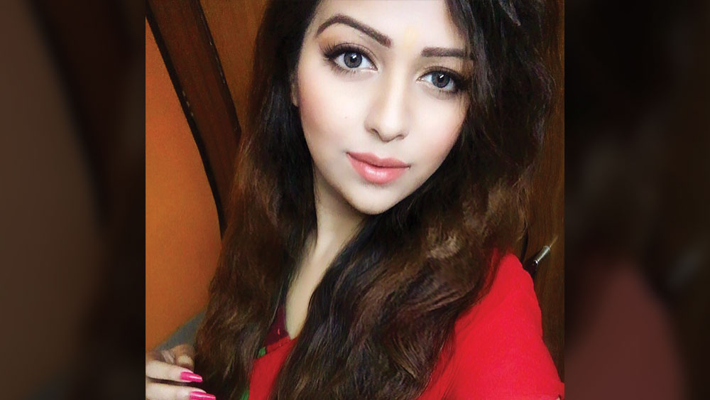 বলিউডের ভক্ত পামেলা হলিউডি হরর মুভিতেও সমান আগ্রহী। ভালবাসেন গান শুনতে।