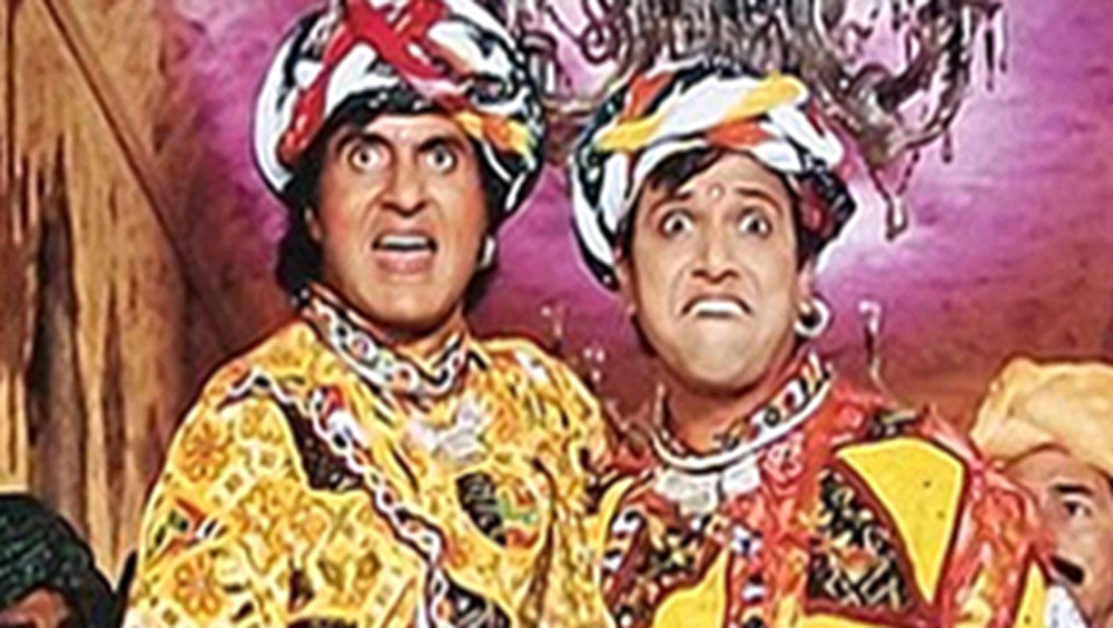 তিনি শুধুমাত্র অমিতাভের জন্যই ছবিটি করছিলেন। মুক্তি পাওয়ার পর বক্স অফিসে চূড়ান্ত সফল হয় ‘বড়ে মিয়াঁ ছোটে মিয়াঁ’।