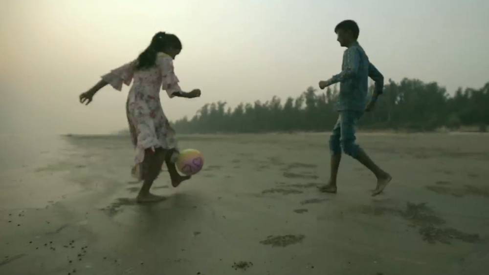 মধুমিতা আর তার ভাই