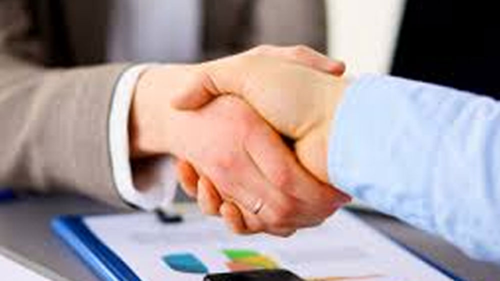 হ্যালের মৃত্যুর পর বাড়িটি একাধিক বার বিক্রি হয়েছে। অনেক হাতবদল হয়ে শেষে এটি হুইটকম্বের কাছে আসে। কিন্তু হুইটকম্বের আগে কোনও বাড়ির মালিকই বাড়িতে মজুত ‘গুপ্তধন’-এর খোঁজ পাননি।