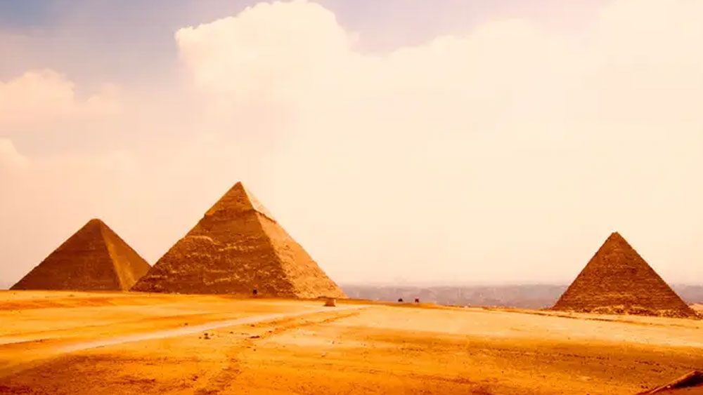 মিশরের উত্তর আবিদোসে রয়েছে কারখানাটি। নীলনদের পশ্চিম দিকে মরু অঞ্চলের মধ্যেই গড়ে তোলা হয়েছিল এই কারখানা। যা মিশরের রাজধানী কায়রো থেকে ৪৫০ কিলোমিটার দক্ষিণে রয়েছে।