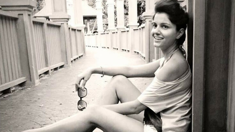 পড়াশোনাতে চিরকালই মেধাবী ছিলেন। স্কুলে পড়ার সময় জাতীয় মঞ্চে বিতর্ক প্রতিযোগিতার জয়ী হয়েছিলেন।