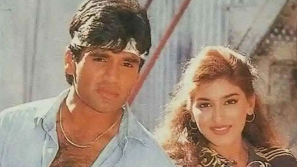 সোনালি এবং সুনীল শেট্টি ছিলেন সে সময়ের জনপ্রিয় জুটি। একাধিক ছবিতে অভিনয় করেছেন তাঁরা। আর অভিনয়ের সুবাদেই তাঁরা একে অপরের ঘনিষ্ঠ হয়ে গিয়েছিলেন।