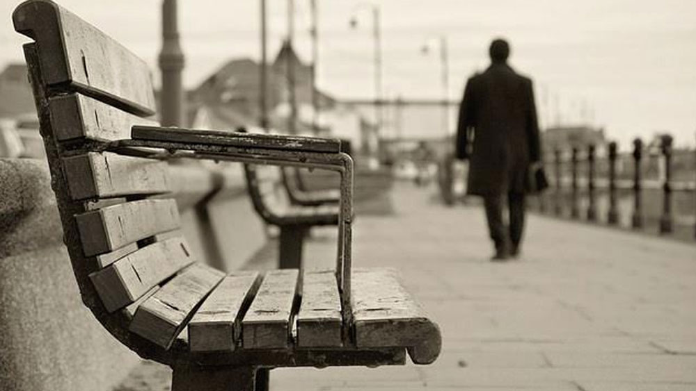 তার এক বছর পর যখন ওয়ান্ডসওয়ার্থে ফেরেন তত দিনে শহর ছেড়েছেন ফ্লোরেন্স। কোথায় চলে গিয়েছিলেন সেই খোঁজ আর পাননি পল।