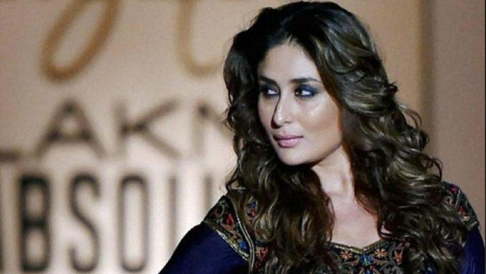 ফিল্মের স্ক্রিপ্ট পছন্দ হয়নি করিনার। তাঁর বাতিল করা ফিল্মটাই যে বক্স অফিসের রেকর্ড ভেঙে ফেলবে আন্দাজও করতে পারেননি তিনি।