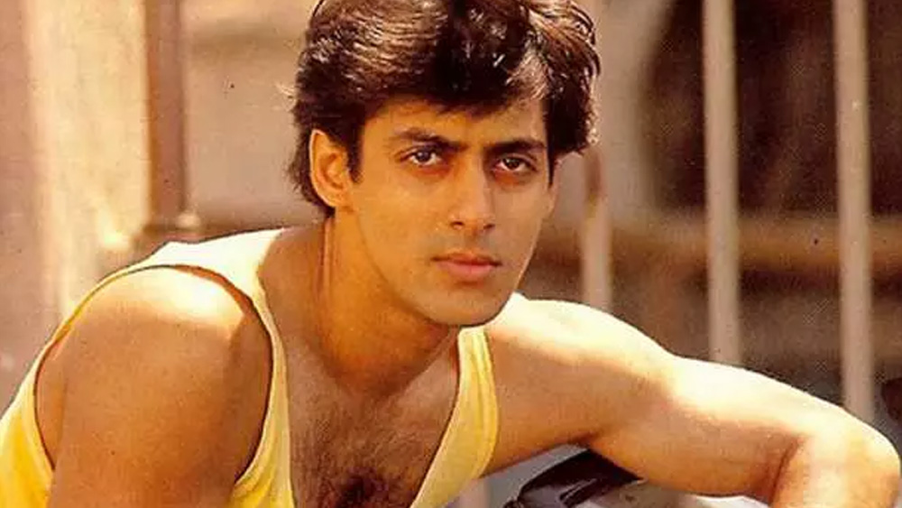 তাঁর দ্বিতীয় পারিশ্রমিক ছিল ৭৫০ টাকা। একটি ঠান্ডা পানীয়ের বিজ্ঞাপনে তিনি অভিনয় করেছিলেন। 