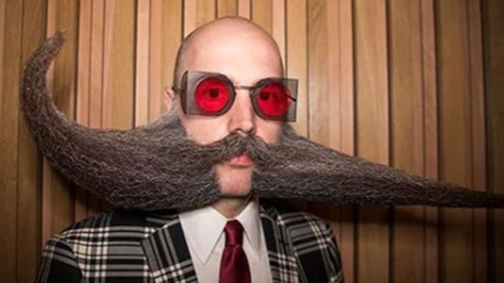 তার উপর ১৬ রকমের (ছোট, লম্বা, ফ্রি স্টাইল ইত্যাদি) দাড়ির ক্যাটেগরি রয়েছে এই প্রতিযোগিতায়। তার মধ্যে যে কোনও একটি ক্যাটেগরি প্রতিযোগীকে বেছে নিতে হবে।