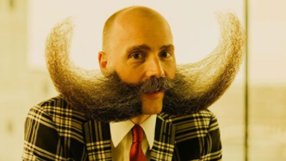 সেই মজার ভাগ নিতেন জনসনও। নিজেই জানিয়েছেন, কখনও আবার দাড়ি দিয়ে বান্ধবীদের প্রভাবিত করারও চেষ্টা করতেন। ছোটদের ছিল তাঁর দাড়ি নিয়ে প্রচুর কৌতূহল।