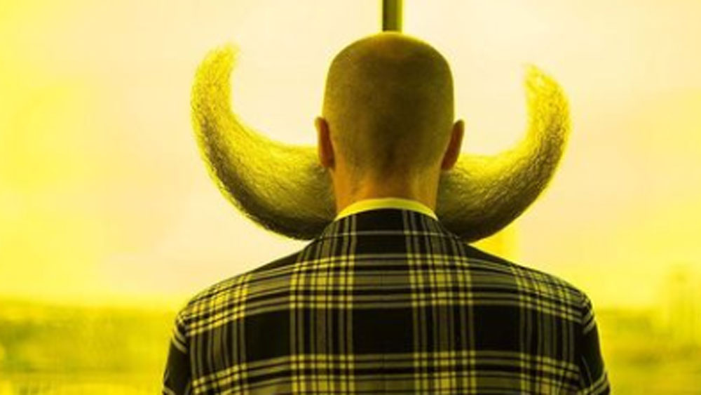 প্রথম প্রথম তিনি এটাকে মজার পর্যায়ে নিয়ে গিয়েছিলেন। তিনি যখন দাড়ি বাড়াতে শুরু করেছিলেন তাঁকে দেখে সকলেই হাসাহাসি করতেন।