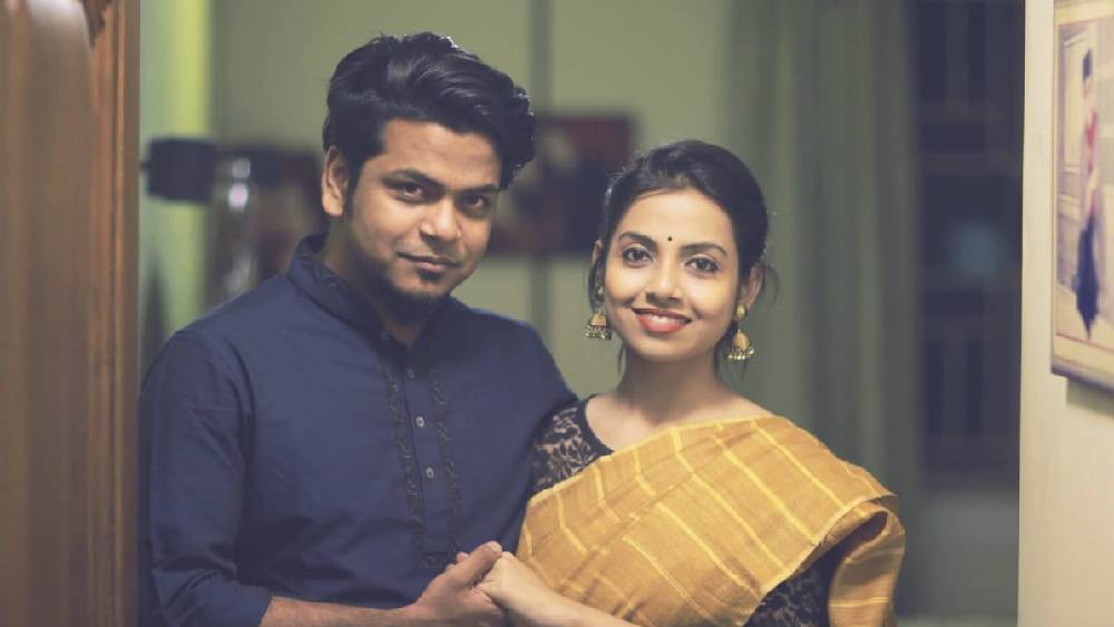 তাঁদের প্রেম যেন রূপকথার গল্প।