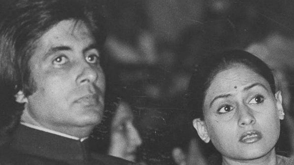 ওই সাংবাদিকের প্রশ্ন ছিল জয়া ছাড়া অমিতাভের জীবনে আর কোনও মহিলা কখনও ছিলেন কি না।