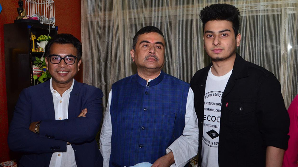 গত ২০ জানুয়ারি সোহেলের জন্মদিনের অনুষ্ঠানে এসেছিলেন রুদ্রনীল ঘোষ ও শুভেন্দু অধিকারী।