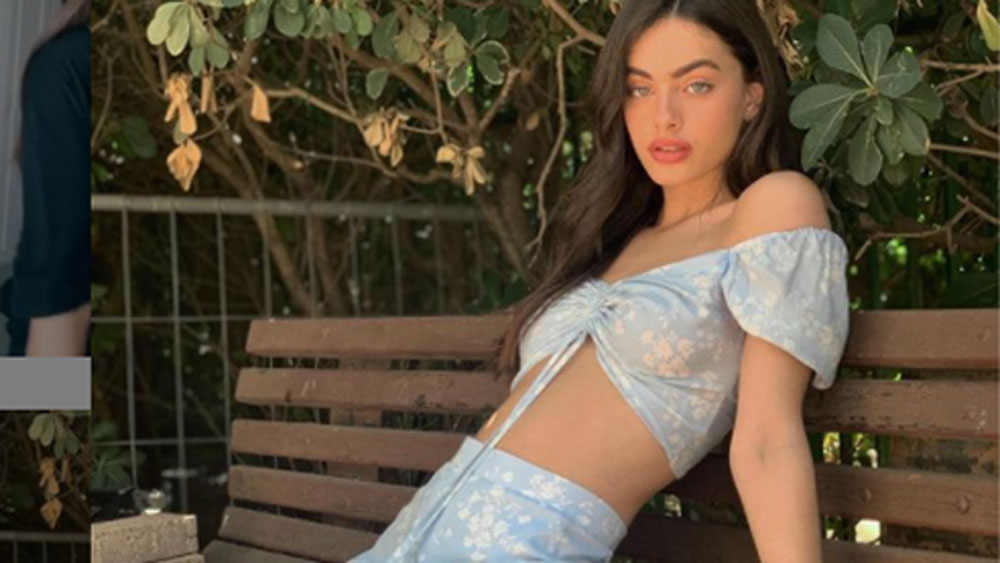 ইয়েলের জন্ম ইজরায়েলের নাহারিয়াতে। এক গোঁড়া খ্রিস্টান পরিবারে। বাবা একটি কারখানার সুপারভাইজার এবং মা লাইব্রেরিয়ান।