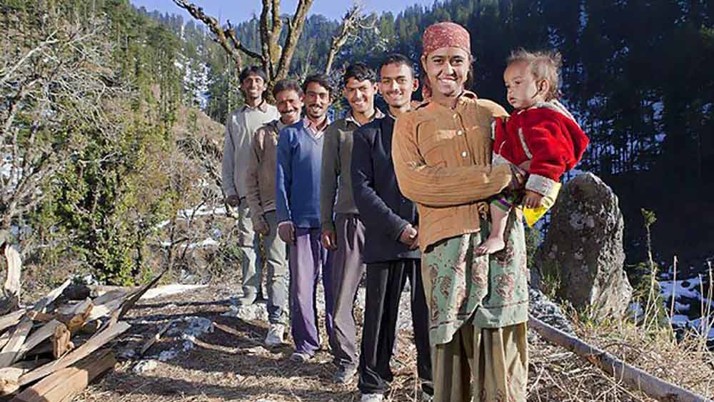 ইন্দো-তিব্বত সীমানার কাছে একটি জেলা হিমাচল প্রদেশের কিন্নর। সেখানে আজও ‘দ্রৌপদী’ প্রথা চালু রয়েছে। এই প্রথাকে ‘দ্রৌপদী’ নামকরণ করা হয়েছে কারণ এ ক্ষেত্রে একই পরিবারের সমস্ত ভাইকে বিয়ে করতে হয় মহিলাকে।