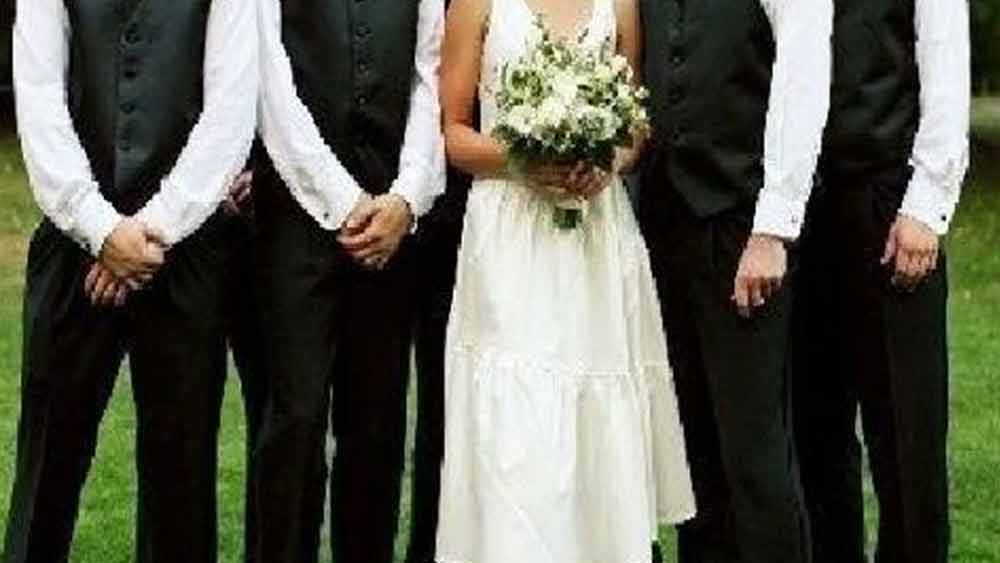 বিভিন্ন ধর্মীয় এবং সামাজিক নেতা, মানবাধিকার কর্মীদের সঙ্গে কথা বলে তবেই এমন একটা বিষয়ে আইন আনার জন্য ফাইল পৌঁছেছে সে দেশের সরকারি টেবিলে।