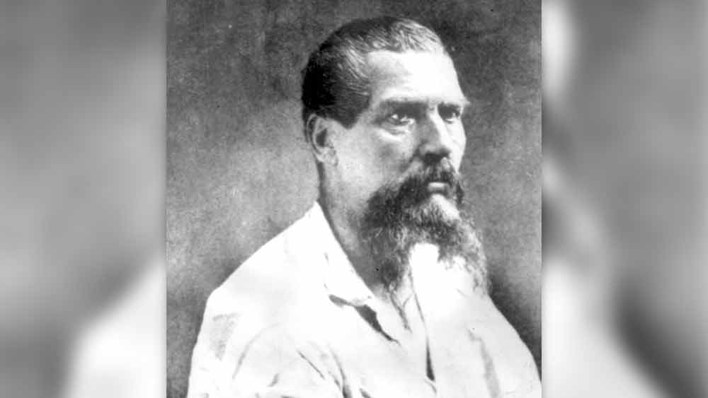 রিচার্ডের প্রাথমিক শিক্ষা তাই ঘটে বাড়িতেই গৃহশিক্ষকদের কাছে। পরে ইংল্যান্ডে থিতু হলে তাঁকে ভর্তি করা হয় রিচমন্ডের একটি বিদ্যালয়ে। অল্প বয়সেই রিচার্ড আয়ত্ত করেন ফরাসি, লাতিন, নিয়াপোলিটান, ইটালিয়ান এবং ইউরোপের বেশ কিছু আঞ্চলিক কথ্যভাষাও।