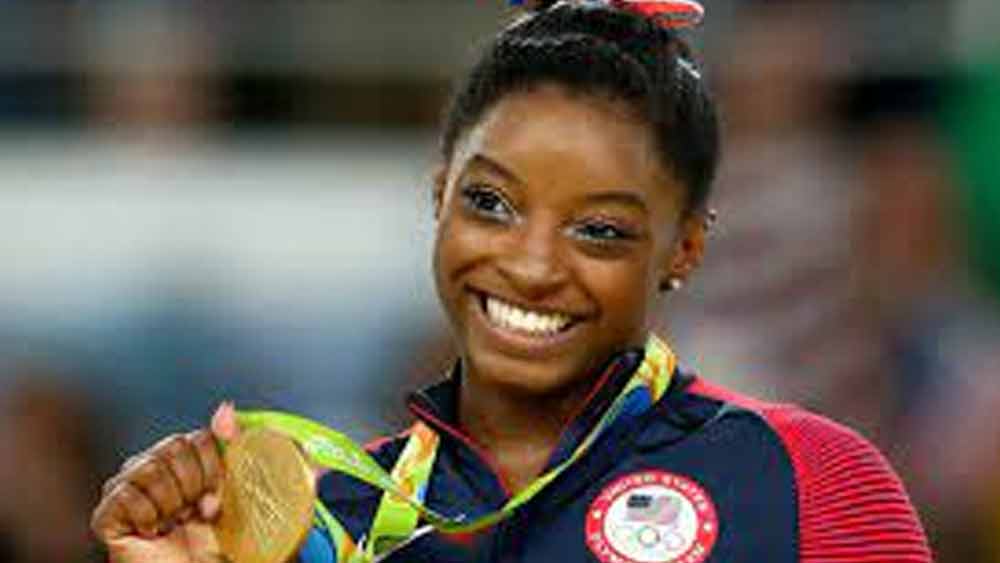 তাঁদের এ রকম অসহায় অবস্থা দেখে তাঁদের দাদু রন বাইলস এবং সৎ দিদা নেইলি কায়েটানো চার ভাইবোনের দেখভালের দায়িত্ব নিয়ে নেন।