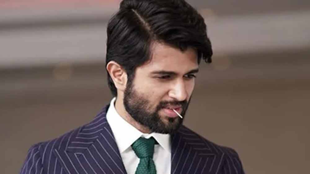 তবে এখনও পর্যন্ত তাঁর নজরকাড়া অভিনয় ২০১৭ সালের ‘অর্জুন রেড্ডি’। এই ছবির রিমেক হয়েছে বলিউডেও।