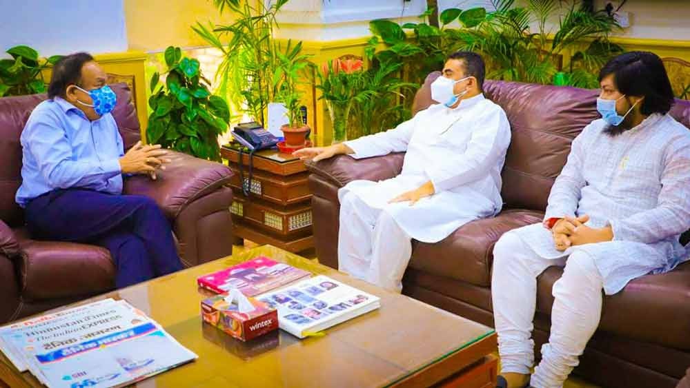 দিল্লিতে স্বাস্থ্যমন্ত্রী হর্ষ বর্ধনের সঙ্গে দেখা করেন নন্দীগ্রামের বিধায়ক