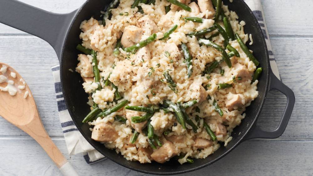 ওয়ান পট ক্রিমি গারলিক চিকেন রাইস।