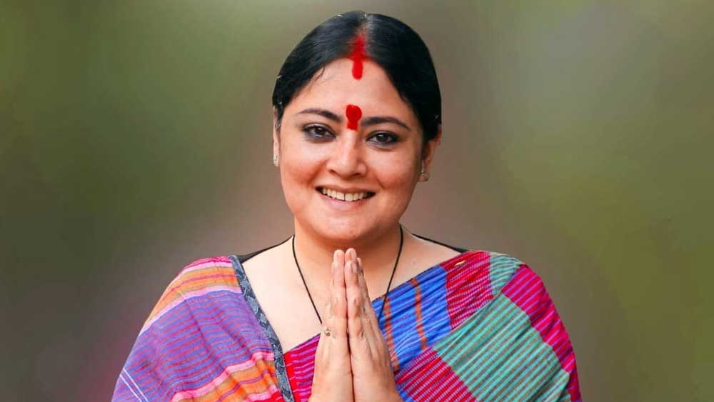 অগ্নিমিত্রার নিজের স্টাইল স্টেটমেন্টও বদলে যায় রাজনীতিতে এসে।