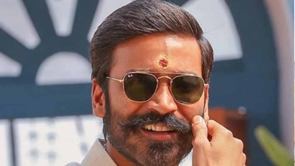 ভারতীয় তারকাদের উপার্জন নিয়ে তৈরি ফোর্বসের ১০০-র তালিকায় ৬ বার জায়গা করে নিয়েছেন তিনি। এমনকি রজনীকান্তের মেয়েকে বিয়ে করে তাঁর মতো সুপারস্টারের জামাইও হয়ে গিয়েছেন!