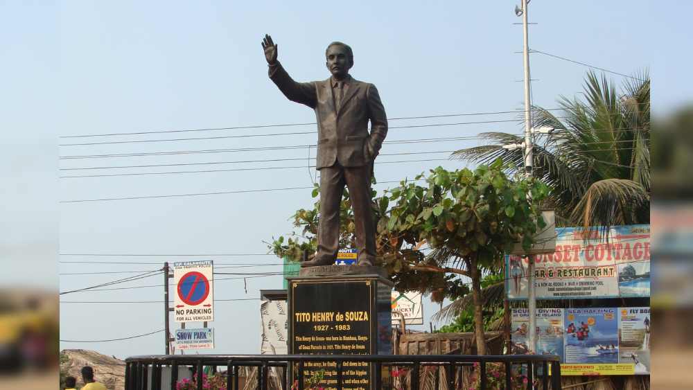 টিটো’জ-এর দুই অংশীদার ডেভিড আর রিকার্ডো দুই ভাই। ১৯৭১-এ বাগা সৈকতে টিটো’জ-এর যাত্রা শুরু করেছিলেন তাঁদের বাবা টিটো হেনরি ডি সুজা। বাগা সেন্টারে আজও রয়েছে টিটো হেনরি ডি সুজার মূর্তি।