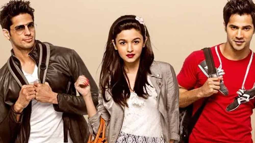 ২০১৯-এর ‘স্টুডেন্ট অব দ্য ইয়ার’, ২০১৮-র ‘অন্ধাধুন’ এবং ২০১৫-র ‘বদলাপুর’-এর মতো ছবিরে সহকারী পরিচালক হিসাবে কাজ করা আস্থা এ বার নেটফ্লিক্স এবং অ্যামাজন প্রাইমের একাধিক ওয়েব সিরিজে ঘনিষ্ঠ দৃশ্য পরিচালক হিসাবে কাজ করবেন।