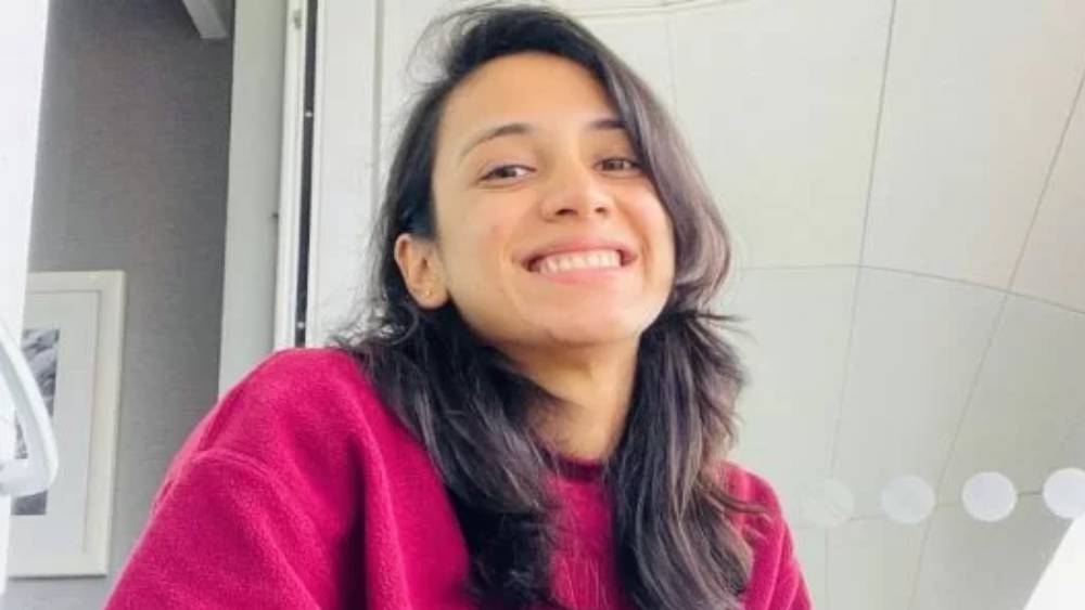 স্মৃতি মন্ধনা