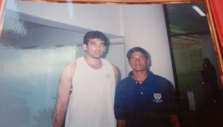 জাহির খানের সঙ্গে প্রকাশ।