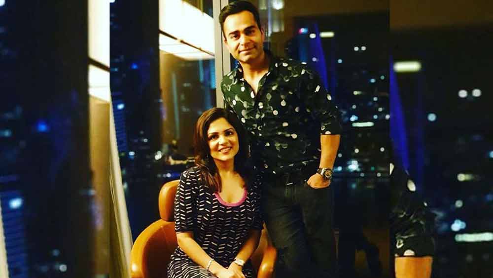 ফ্যাশন সম্বন্ধেও যথেষ্ট ওয়াকিবহাল তিনি। ইনস্টাগ্রামের ছবিগুলোই তার প্রমাণ।