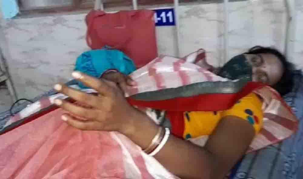 Allegations against the party workers of harassment of the panchayat chief who left the BJP and came to the TMC dgtld 