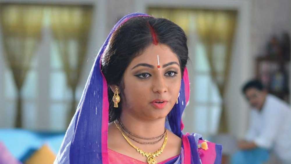 শ্যামার সাজে তিয়াসা।