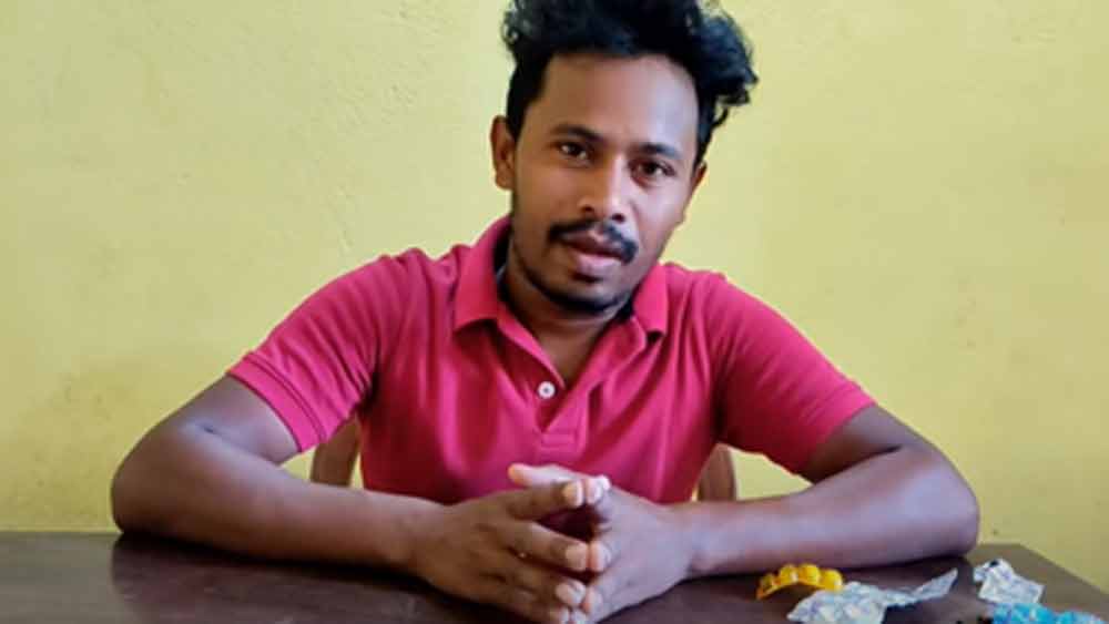 কিন্তু এ সবই অতিমারির প্রভাব পড়ার আগের কথা। অন্যরা যেখানে করোনায় কাজ হারিয়ে দিশাহারা হয়ে পড়েছেন, আইজ্যাক উল্টে নিজেকে অন্য ভাবে আবিষ্কার করেছেন।