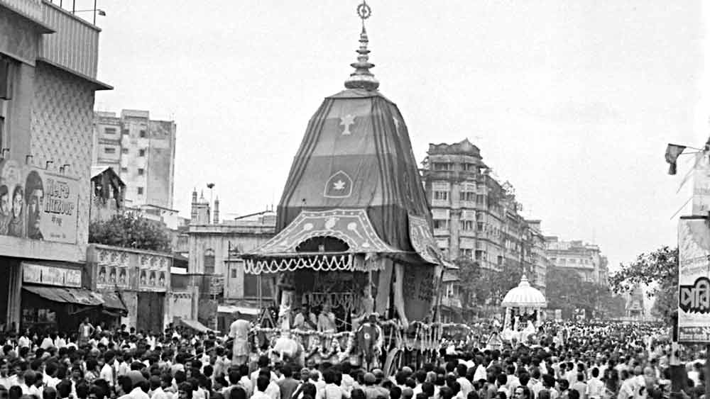 ১৯৮৬ সালে পথে ইস্কনের রথ।