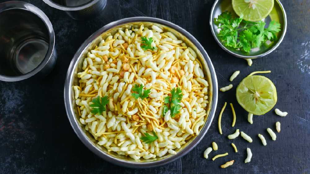 মুড়ি-মাখা