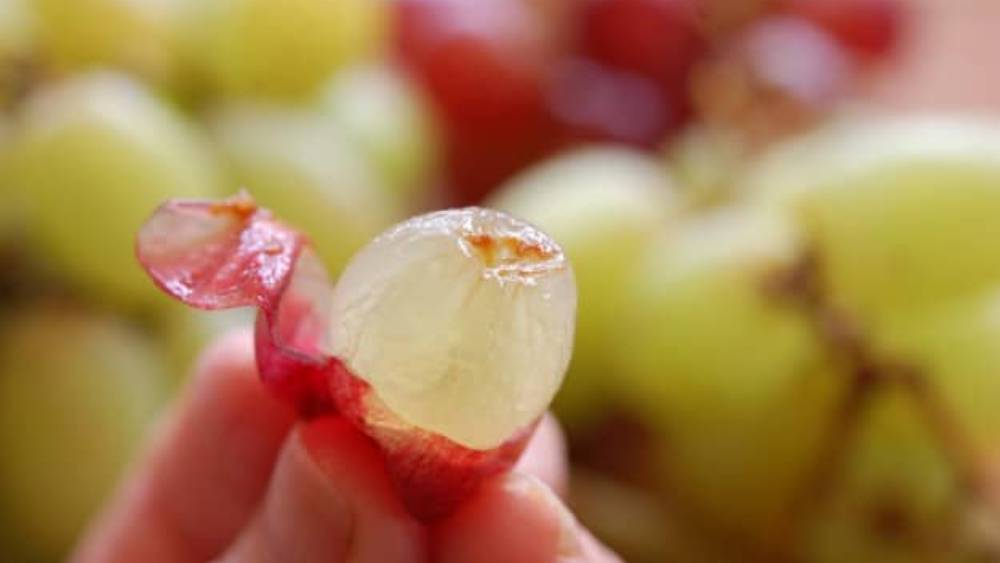 অনেক ফলের খোসা উপকারি। 