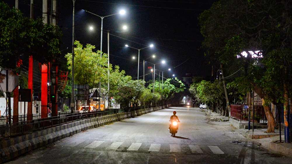 এই দু’সেকেন্ডের পার্থক্যের যদি সঠিক বিন্যাস না করা যায় তা হলে আমাদের স্বাস্থ্যের হয়তো কিছু যায় আসে না কিন্তু দৈনন্দিন জীবনযাত্রায় অনেক প্রভাব পড়বে। এমন পরিস্থিতিও হয়তো আসতে পারে যখন রাত ১২টায় হয়তো আপনার ঘড়ি সময় দেখাবে দুপুর তিনটে।