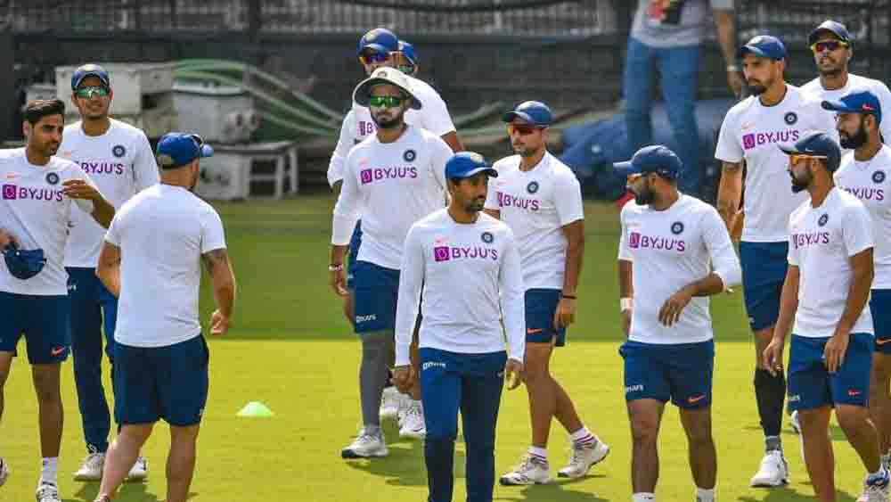 ইংল্যান্ডের বিরুদ্ধে নামার আগে নিজেদের তৈরি করার জন্য এই ম্যাচকেই পাখির চোখ করছে ভারতীয় দল।