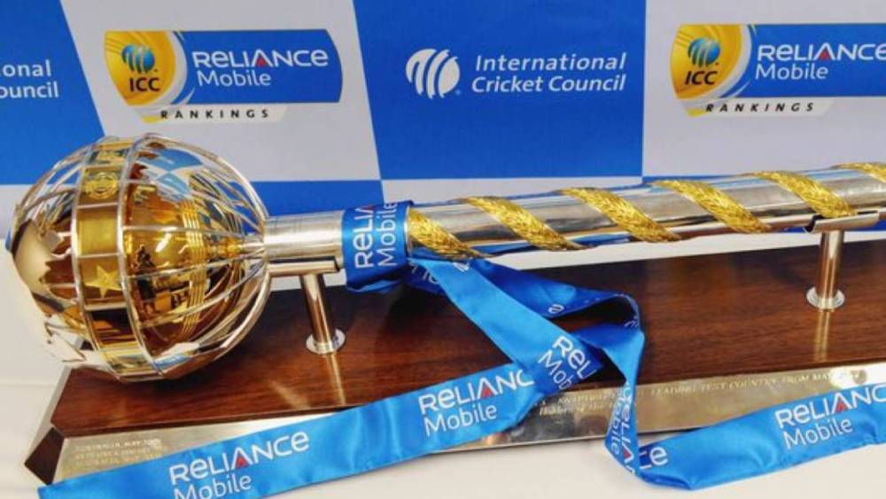 বিশ্ব টেস্ট চ্যাম্পিয়নশিপের ট্রফি 