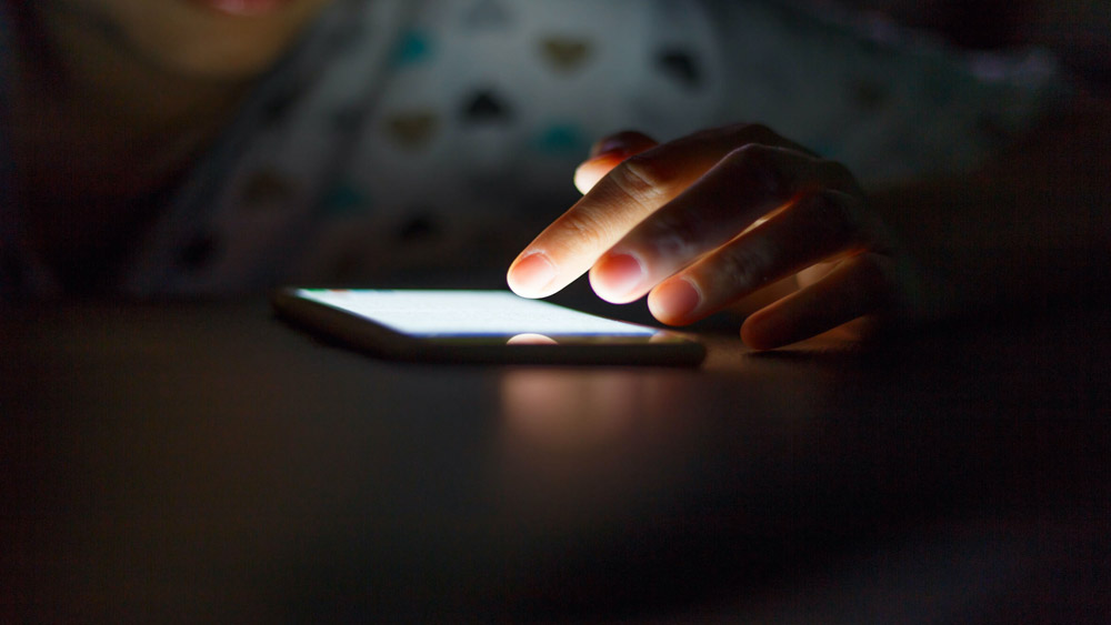 খারাপ খবরের প্রতি আগ্রাহের কারণে কী ক্ষতি হচ্ছে?