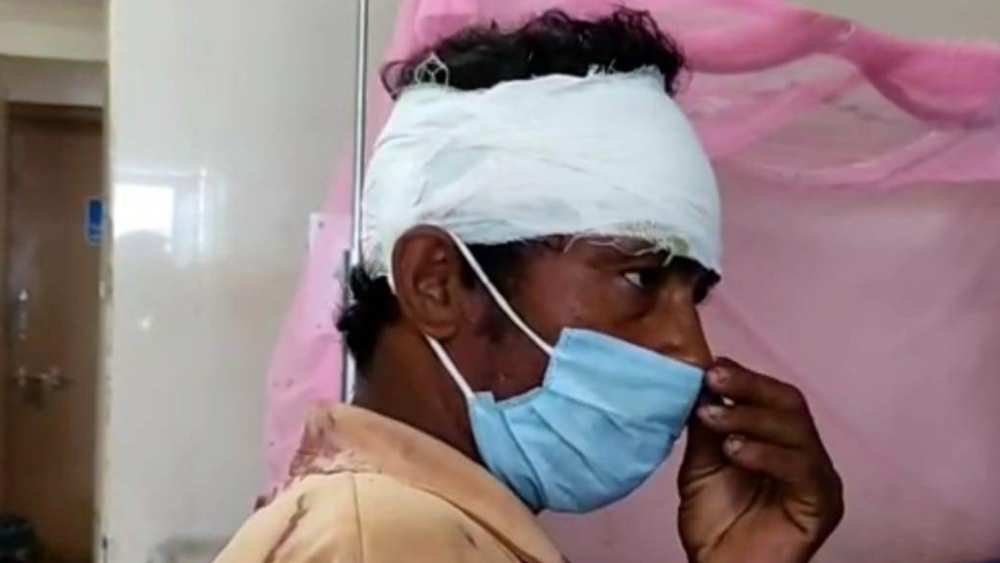 Violence erupted between two groups of TMC in Bankura Jaypur dgtld