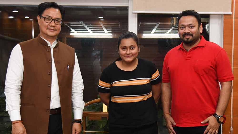 প্রাক্তন কেন্দ্রীয় ক্রীড়ামন্ত্রী কিরেন রিজিজু এবং সৌম্যদীপ রায়ের সঙ্গে।