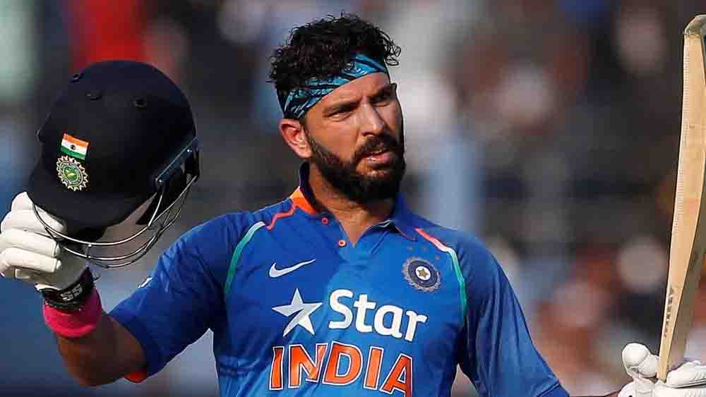 যুবরাজ সিংহ: পঞ্জাবের এই অলরাউন্ডার শোয়েবের দলে জায়গা করে নিয়েছেন। ২০১১ বিশ্বকাপের সেরা ক্রিকেটারকে বাদ দেওয়ার কথা ভাবতে পারেননি শোয়েব।