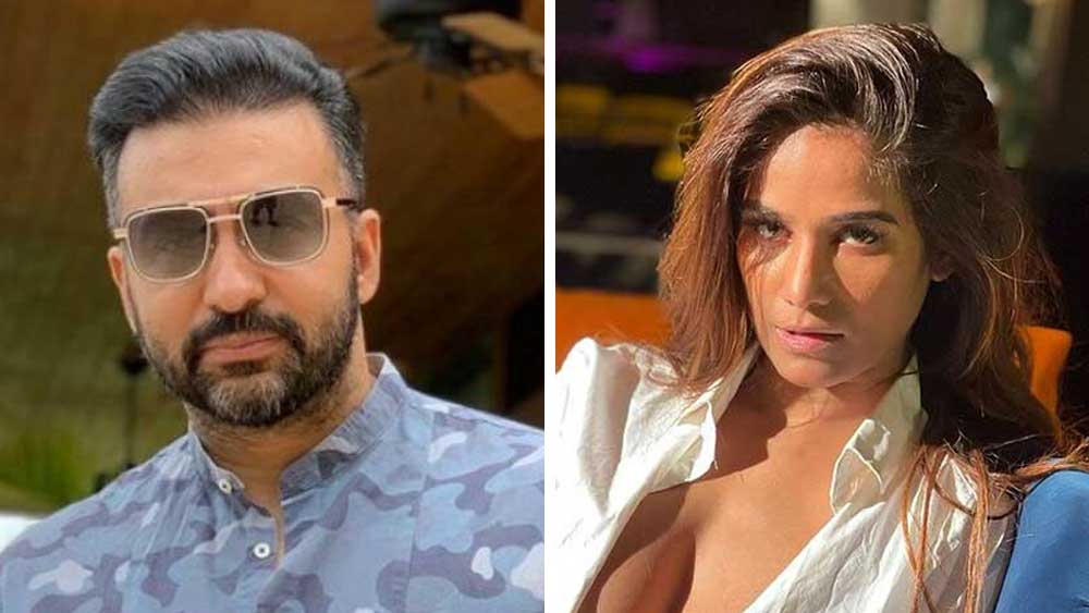 রাজের নির্দেশে বিনা অনুমতিতে আমার নগ্ন ছবি ও নম্বর ফাঁস করে দেওয়া হত: পুনম পাণ্ডে