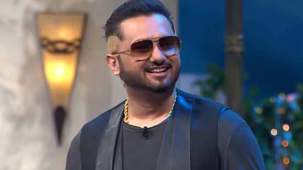 নিজেদের লেখা, নিজেদের সুর এবং নিজেদের কণ্ঠ- তিন মিলিয়ে পঞ্জাবি র‌্যাপ গানের অ্যালবাম বানাতে শুরু করেন তাঁরা। সেই ভিডিয়ো ইউটিউবে আপলোড করতেন।