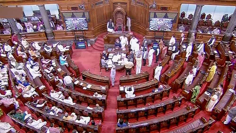 মন্ত্রী অশ্বিনীর বক্তৃতার কাগজ ছিনিয়ে রাজ্যসভায় ছিঁড়লেন তৃণমূল সাংসদ শান্তনু