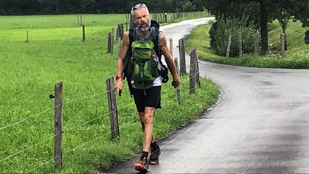 পার্কিনসন’স নিয়েও পর্বত-সফর।