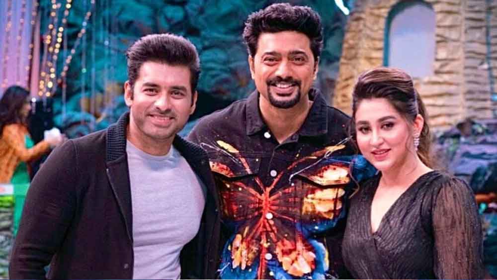 সঞ্চালনার জন্য দেবের প্রশংসা পেয়েছেন অঙ্কুশ।