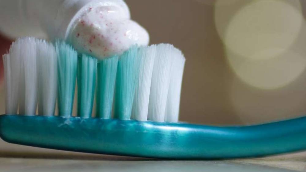 ঠিক ব্রাশ ব্যবহার করছেন তো?